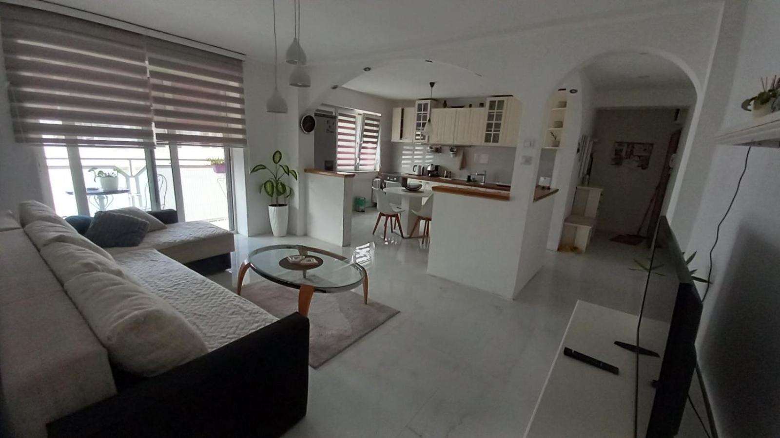 Adriana'S Apartment Skopje Ngoại thất bức ảnh